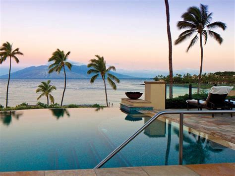 10 Most Popular Honeymoon Resorts In Hawaii Photos Condé Nast Traveler