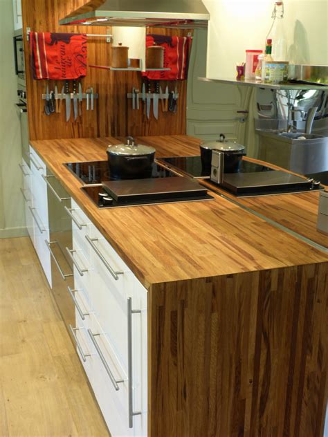 Grâce au confort des chaises et à la dimension adaptée de la table, chacun aura. Plan de travail ikea bois massif entretien ...