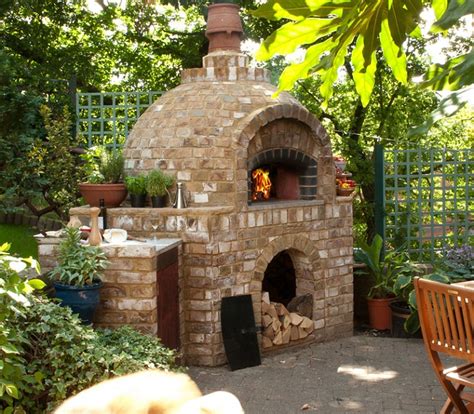 You're equipped with everything needed to fire up the good life with our signature flameroll™. Outdoor Brick Ovens - 16 Easy To Replicate Ideas - Houz Buzz