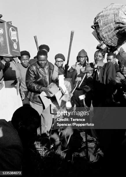 Sharpeville Massacre Photos And Premium High Res Pictures Getty Images