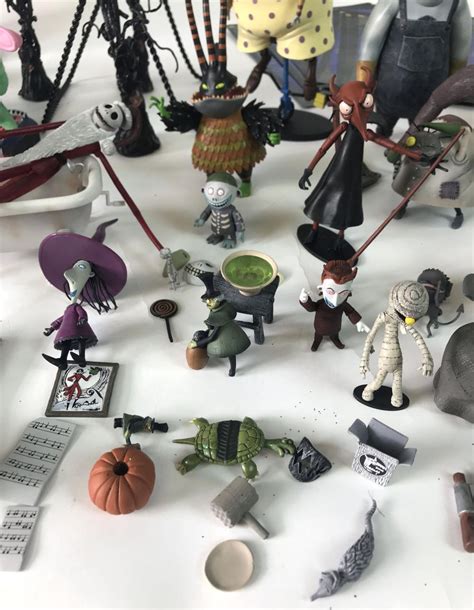 Touchstone Pictures Neca Tim Burtons The Nightmare Before Christmas