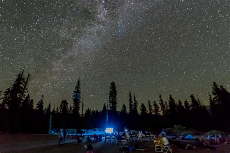 Find The Best Places To View The Stars In Sequoia National Park And