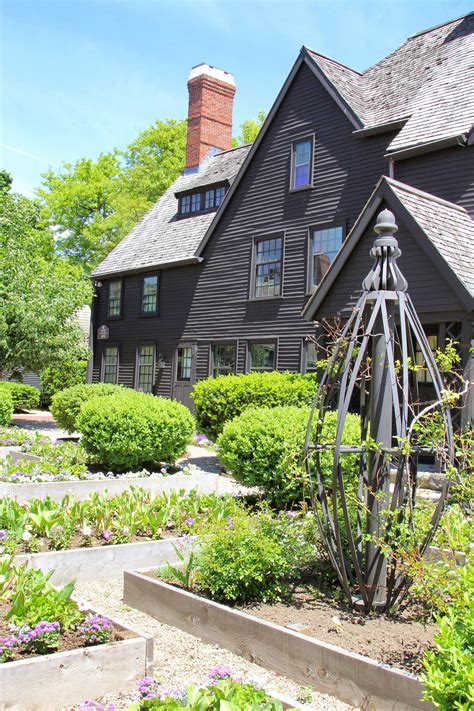 About The House Of Seven Gables Salem Massachusetts House Of Seven Gables House Historic