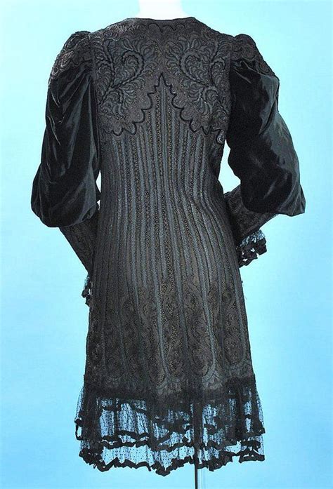 victorian lavishly embellished silk velvet and lace evening coat ~ carolyn forbes textiles