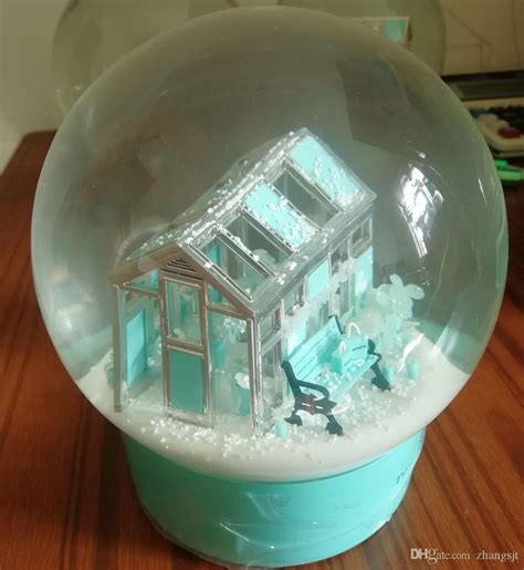 Luxury Led Electric Snow Globe 2019 Luxury House Decorate Crystal Ball