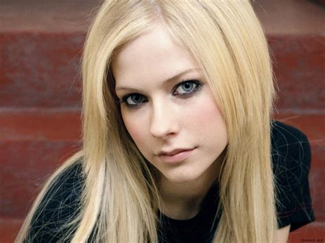 Avril Lavigne Avril Lavigne Wallpaper 15464431 Fanpop