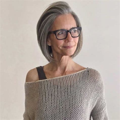 18 Youthful Looking Hairstyles For Women Over 60 With Grey Hair