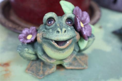 Ceramic Frog With Purple Flowers Ceramic Frogs Frog Ceramic Clay