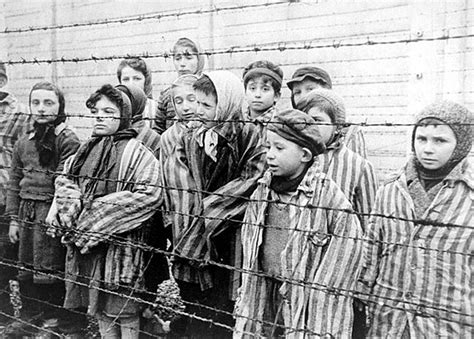 Germany Court Convicts 93 Year Old Nazi Concentration Camp Guard Jurist News