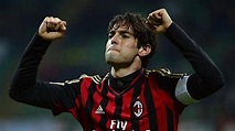Kaká, a 300 con el Milán