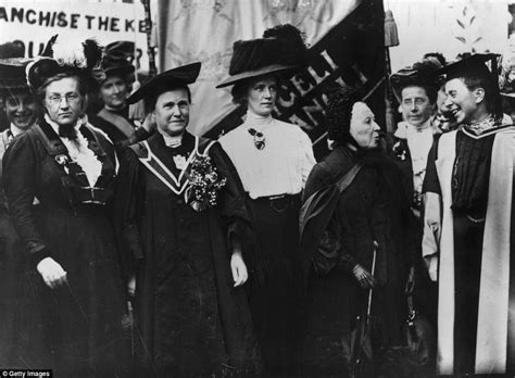 Pictures Show The Leaders Of The Suffragette Movement Daily Mail Online
