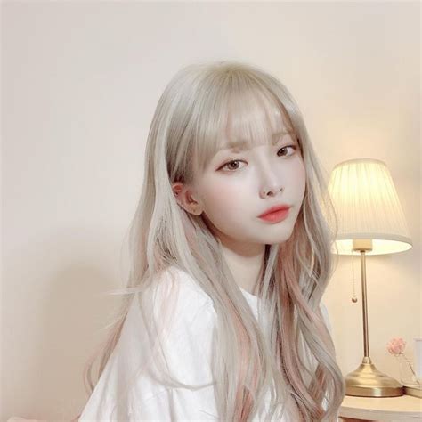 Pin By Skylur Alfordismyname On Korea° Blonde Hair Korean Blonde Hair Girl Korean Hair Color