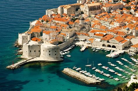 Splitting the cost by size: Sailing in Split Croatia for a Week - Book2Sail