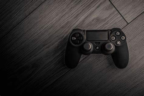 Despite what pc gaming purists might say, a mouse and keyboard is not always the best option for every game. ps4 4k wallpaper and background