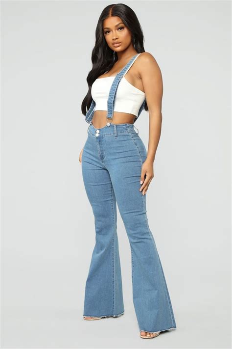 Saved By The Bell Bottom Jeans Medium Blue Wash High Waisted Denim