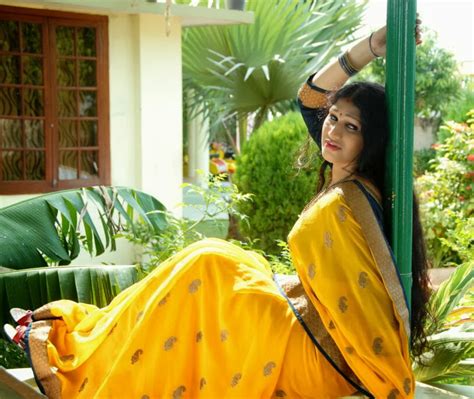 Health Sex Education Advices By Dr Mandaram Malluwood Kerala Hot Aunty Actress Sirisha Acting
