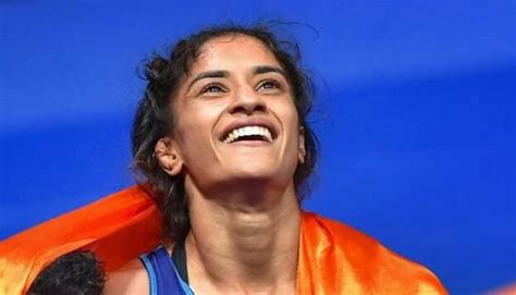 commonwealth games vinesh phogat becomes first indian woman to win gold at cwg and asian games