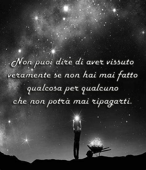 Frasi e aforismi sulla felicità. Aforismi e Frasi sul Volontariato