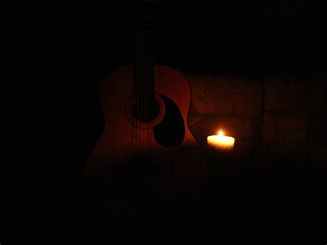 260 Acoustic By Candlelight Stock Photos Pictures And Royalty Free
