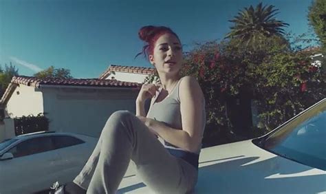 ‘cash Me Ousside Girl Danielle Bregoli Punches A Passenger On Her Airplane Video