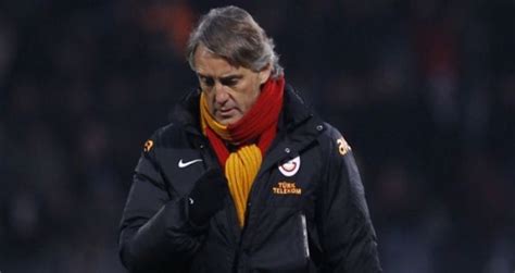 Galatasaray have announced the departure of manager roberto mancini after just nine months in the job. Roberto Mancini ile Galatasaray'ın yolları ayrılıyor mu ...