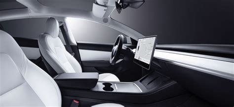 Tesla Teases Model S Plaid With Refreshed Interior New Touchscreen