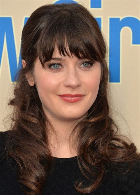 27 Zooey Deschanel Hairstyles Pictures Of Zooeys Haircuts Pretty