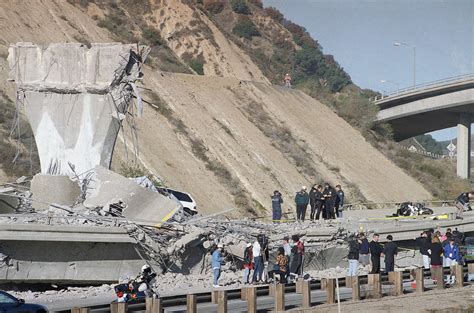 Northridge Earthquake Shattered Los Angeles 25 Years Ago Wtop
