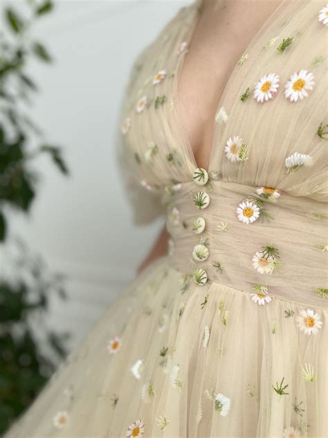 Sea Of Daisies Dress In 2022 Dresses Nice Dresses Chiffon Prom Dress