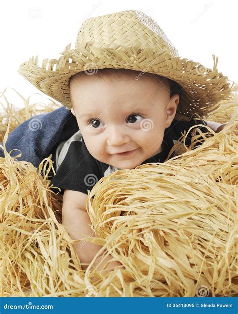 Petit Agriculteur Baby Image Stock Image Du Pose Enfant 36413095