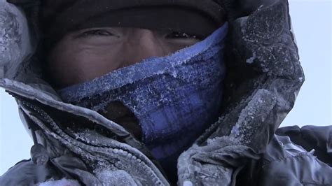 Japanese Climber First On Everest After Avalanche Cnn
