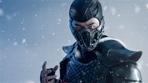 Review This Sub Zero Cosplay Looks Straight Out Of A Mortal Kombat Movie