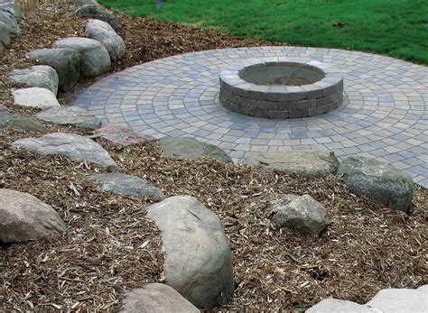 Cobblestone Circle Paver Welcome To Londonstone Londonpaver And