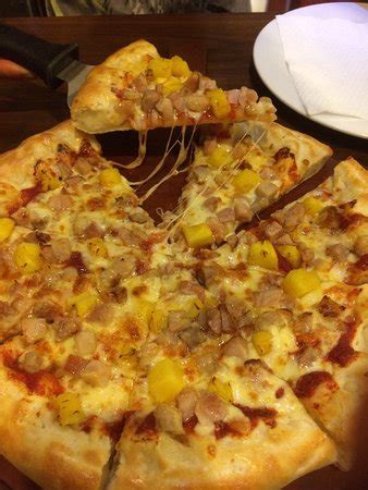 The official pizza hut sri lanka mobile ordering app for ios enables you to order pizzas, pasta, appetizers, desserts and drinks more easily and efficiently. Pizza Hut, Anuradhapura - Restaurant Reviews & Photos ...