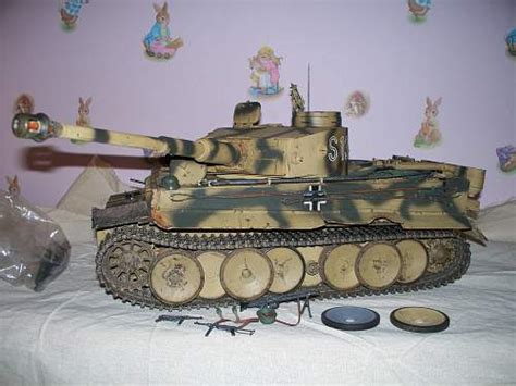 Франсуа клюзе, омар си, анн ле ни и др. 1/16TH RC Tiger tank.