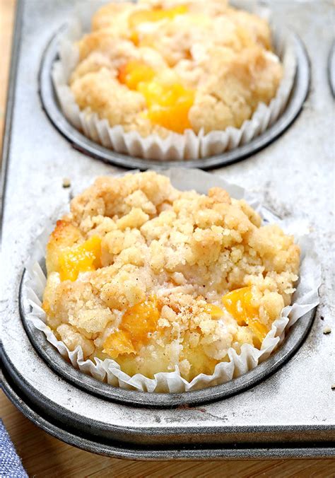 What could be a more perfect ending to a summertime meal than easy peach cobbler? Easy Peach Cobbler Muffins - Cakescottage | Recipe in 2020 ...
