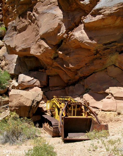 Canoeing The Green River A Spot Of Wind A Mining Past And The