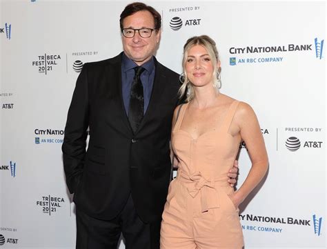 Inside Bob Sagets 6 Year Romance With Wife Kelly Rizzo