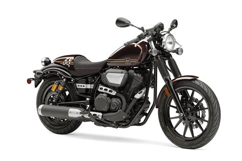 A new trend is emerging in the motorcycle world, with a back to basics approach. 2016 Yamaha Bolt C-Spec Review