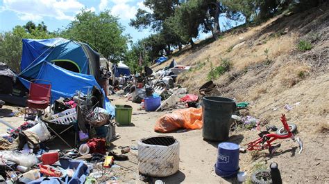 Turlock Ca Encampment Residents React To City Homeless Plans Modesto Bee