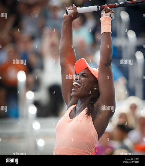 American Tennis Player Sloane Stephens Usa Cheers After Her Victory