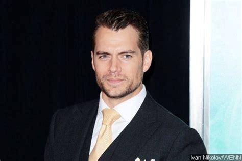 Henry Cavill Desperate To Look Like Superman When Hes Naked