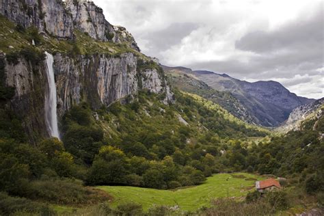 Casa cantabria hotel is located in an excellent area of villa de leyva, just a couple of blocks away from the main square. Arredondo | Viajar por Cantabria : Información turística ...