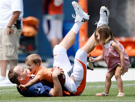 Peyton Manning Peyton Mannings Life Career In Photos