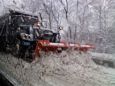 International Plow Truck In Action Big Snow Plow At Work I Flickr