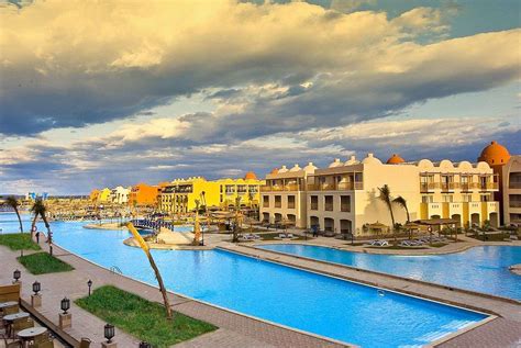 Titanic Beach Spa And Aqua Park Egipt Hurghada Opis Oferty Fly Pl