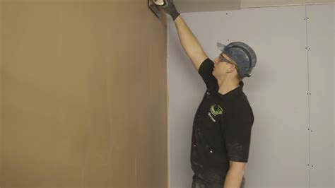 Skimming Plasterboard A Step By Step Guide Homebuilding