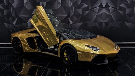 Lamborghini Aventador Gold Gloss Wrap Wrapstyle