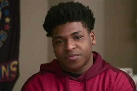 Cheer On Netflix How Season 2 Handled Sexual Assault Allegations Against Breakout Star Jerry