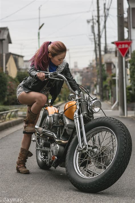 Girls On Motorcycles Pics And Comments Page 884 Triumph Forum Triumph Rat Motorcycle Forums